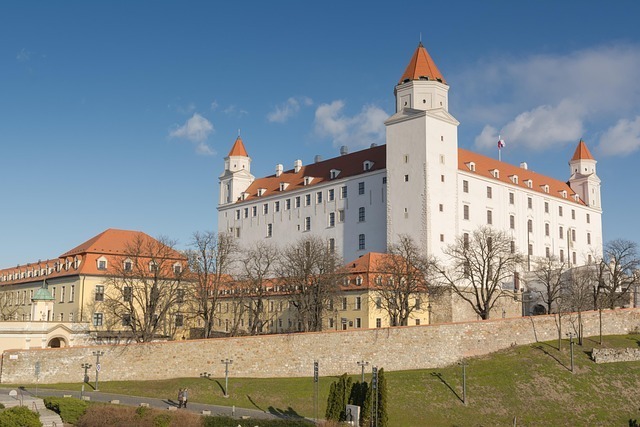 Jazyková škola GO